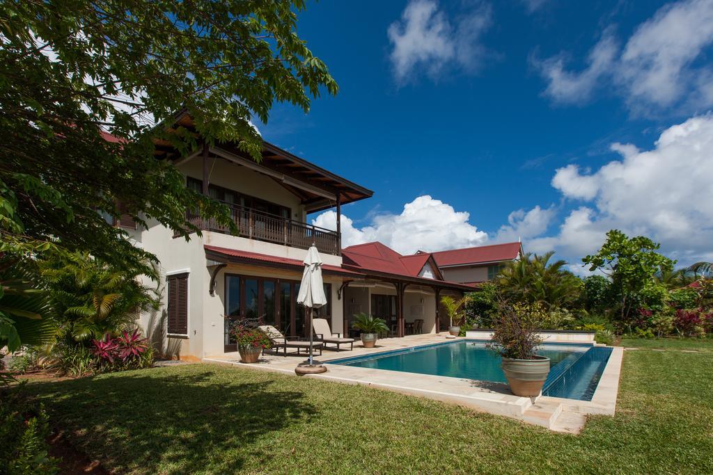 Private Sea View Villa Остров Эден Экстерьер фото